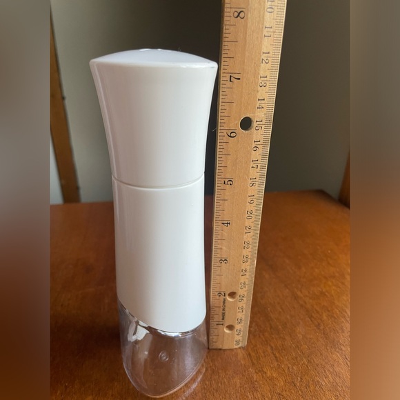 Pampered Chef Kitchen Spritzer #2733 Pump Oil Sprayer ~Unused~ - Picture 9 of 10